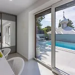 Oasis C