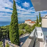 Oasis C Apartament *
