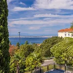 Apartament Oasis C *