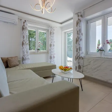 Oasis C Crikvenica