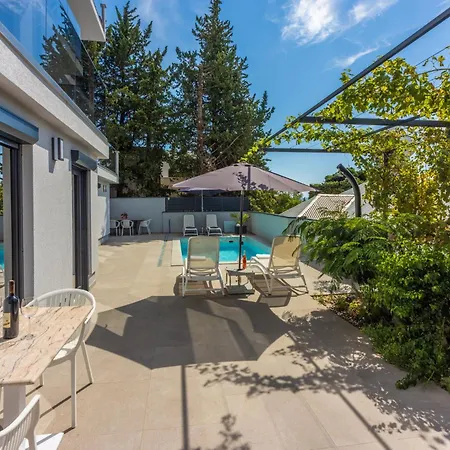 Oasis C * Crikvenica