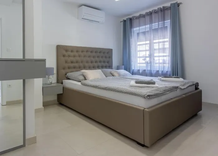 Apartman Oasis C *