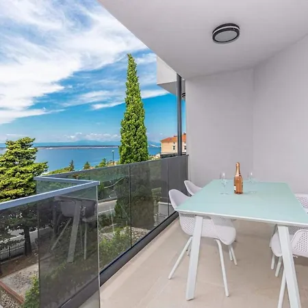 Oasis C * Crikvenica