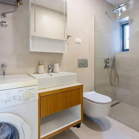 Oasis C * Crikvenica