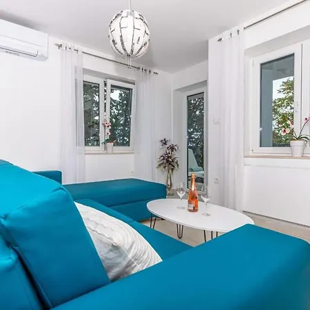 Oasis C * Crikvenica